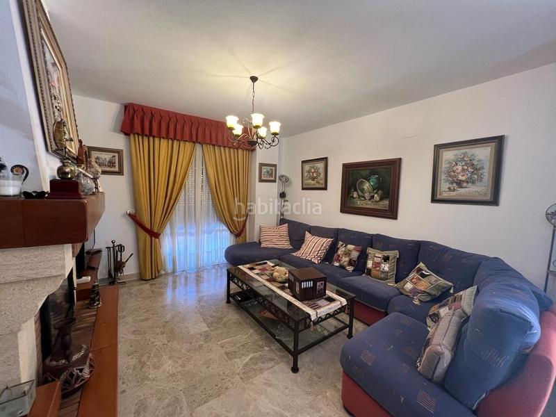 Foto b9682596-5517-4928-912e-bd15bf0c622f. Xalet amb calefacció aparcament piscina a Olivar de Quintos Montequinto