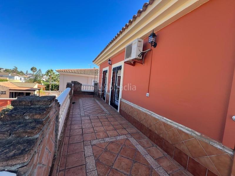 Foto d20db85d-a77c-4947-a146-4a8907e47062. Xalet amb calefacció aparcament piscina a Olivar de Quintos Montequinto