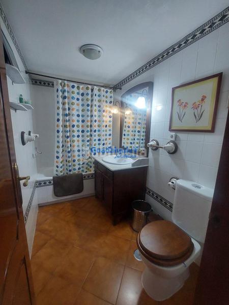 Foto 33993827-6251-40e2-ae57-9a5dc7e15682. Casa adossada amb aparcament piscina a Condequinto Montequinto