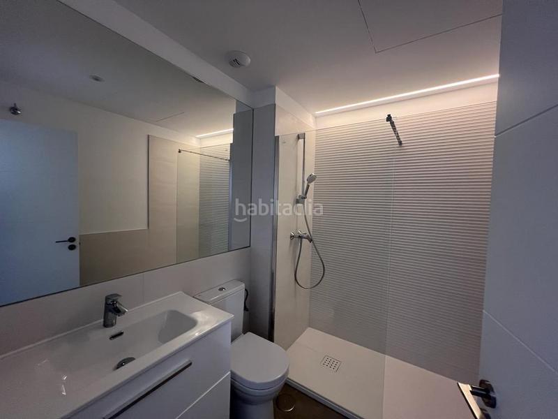 Foto 58ee3e05-d0ea-4d50-9777-2d09dbd16076. Affitto casa a schiera con riscaldamento parcheggio piscina in Dos Hermanas