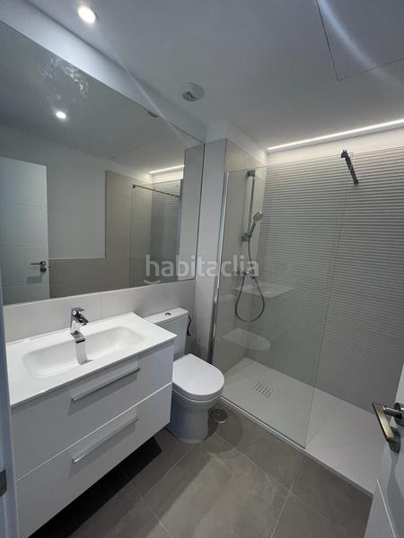 Foto caec5104-1c2e-458d-a1ce-700a35445378. Rent semi detached house with heating parking pool in Dos Hermanas