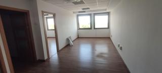 Lloguer Oficina a El Tardón - El Carmen. Gran oficina de 90 m en los remedios
