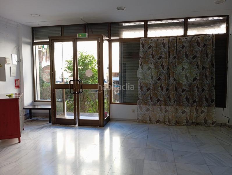 Foto fae70df1-0335-4ba5-b7d4-7d7451c32bee. Rent business premise in Parque María Luisa -Giralda Sur Sevilla