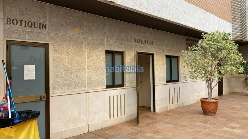 Foto 40a5e6f6-b2e8-4ca2-b36f-7d37893b40ac. Lloguer pis amb piscina a Parque María Luisa -Giralda Sur Sevilla