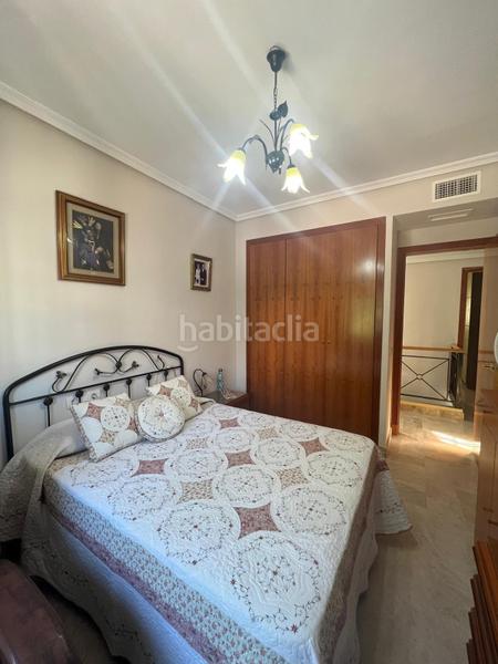 Foto a702af4d-8a9a-49ea-84a7-1c552414fe41. Chalet avec parking dans Olivar de Quintos Montequinto