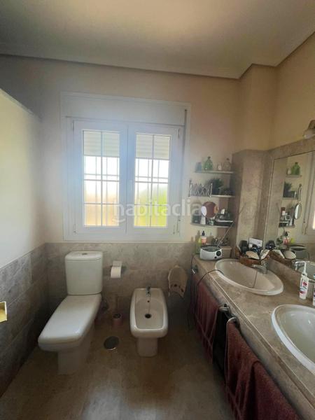 Foto bee75f03-d7eb-4496-a5c7-185995194c5d. Chalet avec parking dans Olivar de Quintos Montequinto