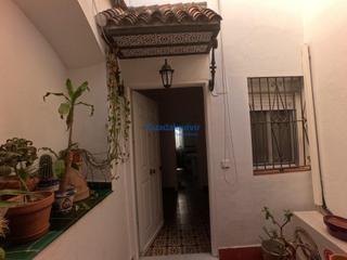 Etagenwohnung in Triana Este. Oportunidad en triana  piso luminoso de 60 m