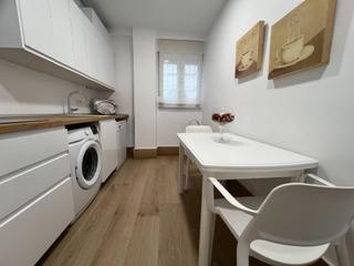 Etagenwohnung in Calle Larra