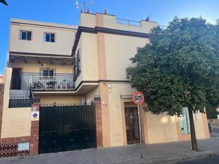 Casa  Calle rico cejudo. Casa con posibilidad de ampliar junto corte ingles de nervion