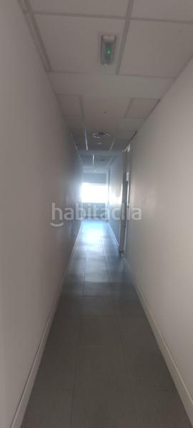 Foto a34ed411-afc8-4208-a51d-c85f1370881f. Affitto ufficio in La Buhaira Sevilla