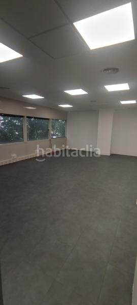 Foto bafcbbf4-cb38-4cbf-980b-a14a586eaa66. Affitto ufficio in La Buhaira Sevilla