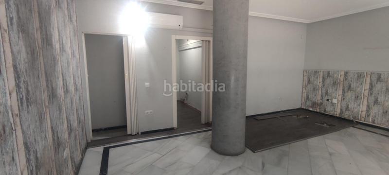 Foto a48d9080-e3ea-4dec-a4e1-f3c25e52c7b9. Rent business premise in Los Remedios Sevilla