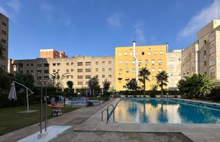 Lloguer Apartament a La Buhaira. Apartamento junto corte ingles de nervion amueblado