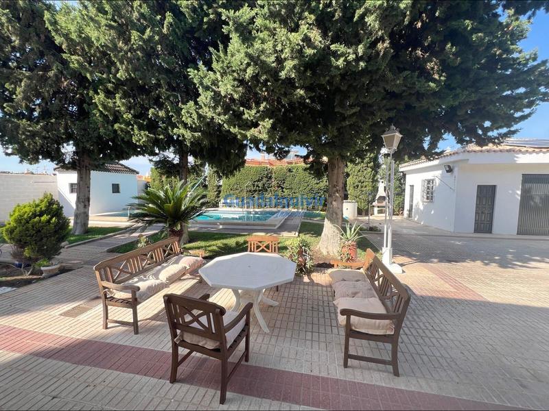 Foto 17412de9-2754-4d5e-ab2d-7581fdef8fb2. Chalet mit heizung parking pool in Condequinto Montequinto