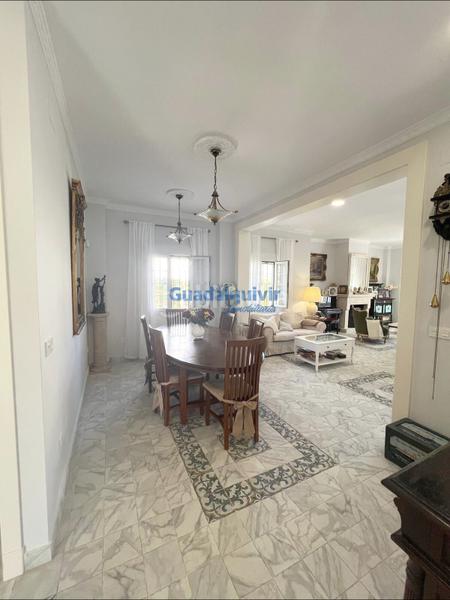 Foto 561e5b14-b60b-4be8-8a45-8367628f11f1. Chalet mit heizung parking pool in Condequinto Montequinto