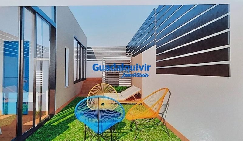 Foto 681b3f08-7b7f-42d4-a2b3-b809d259f433. Casa amb calefacció aparcament piscina a San Pablo Sevilla