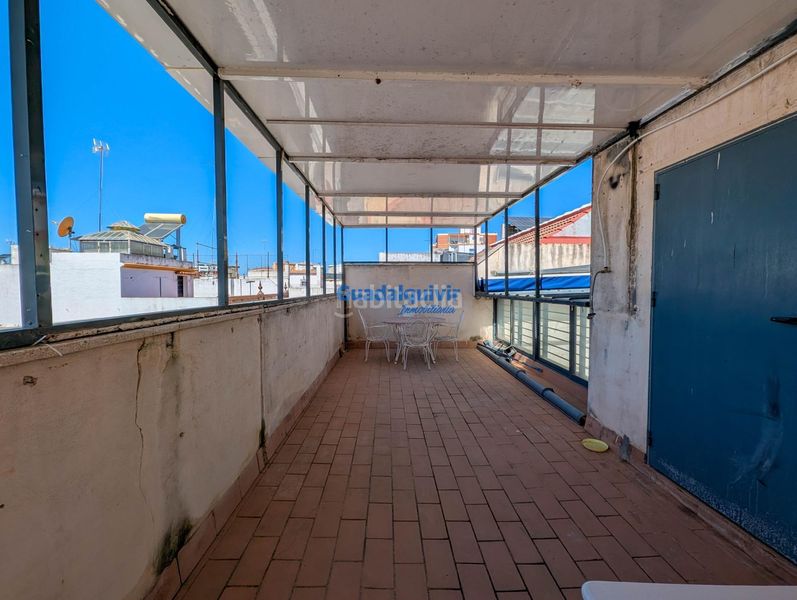 Foto a1222754-a3fd-457e-ba1f-323379812c37. Casa amb calefacció aparcament piscina a San Pablo Sevilla