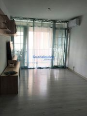 Rent Flat in Centro. Piso de alquiler en montequinto