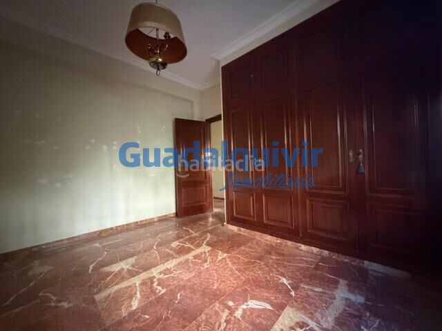 Foto 475c26aa-f74c-427d-bc73-4d333baafde5. Pis a La Buhaira Sevilla