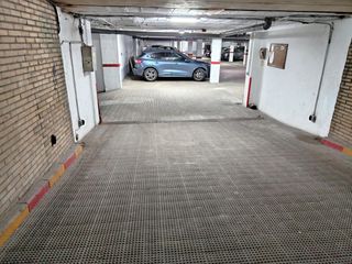 Lloguer Aparcament cotxe a Triana Este. Cansado de dar vueltas buscando aparcamiento ?