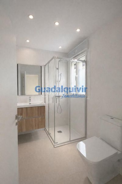 Foto 7eaa2f95-a37a-45b4-83e4-3f7f73bf9d52. Pis a La Buhaira Sevilla