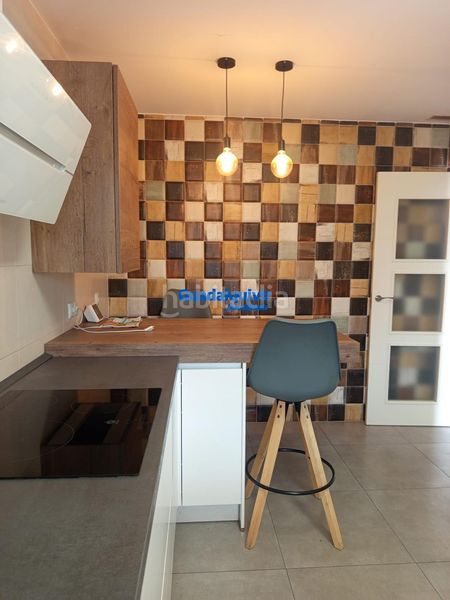 Foto 51a38c67-9a4a-4def-9d78-6b4f12b3c45a. Casa aparellada amb aparcament piscina a Condequinto Montequinto