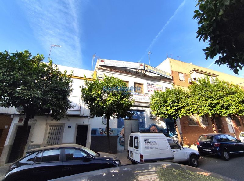 Foto 1a744fc8-3933-4494-875d-2495dbfc2c0d. Local comercial a El Cerro Sevilla