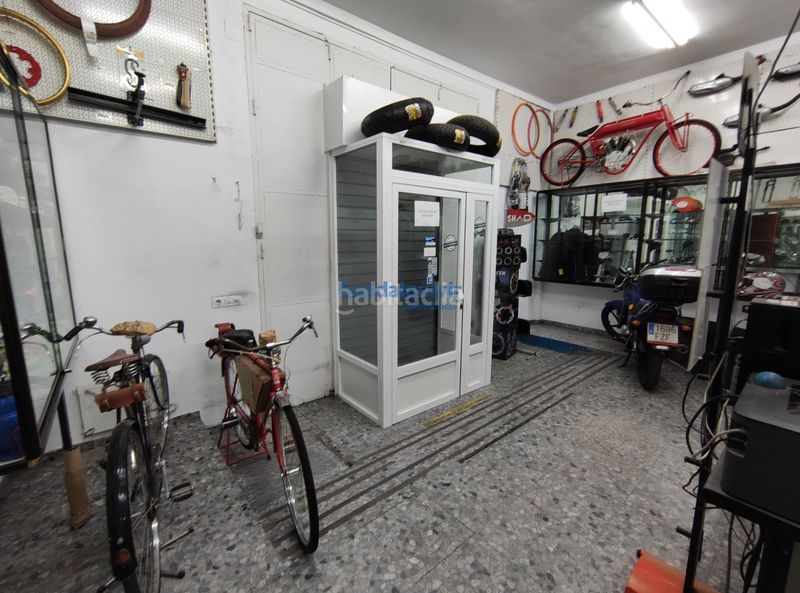 Foto 5f6dacd2-e5a2-4559-a5ba-675fc8bf6e9f. Local comercial a El Cerro Sevilla