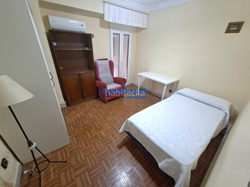 Foto 082ff213-6f34-4bb0-bf7f-64e68c898513. Pis a Triana Este Sevilla