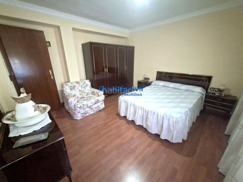 Foto aee6754e-0b33-42f9-8379-5861f8b16c74. Pis a Triana Este Sevilla