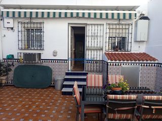 Reihenhaus in Condequinto. Estupenda casa en condequinto