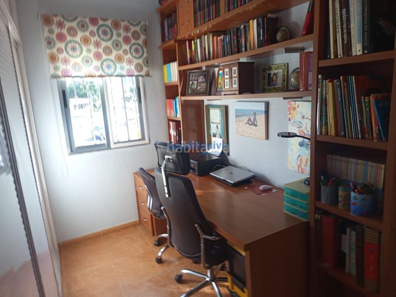 Foto 68124bd4-6b8e-4287-8f82-f5723d0e84bb. Casa adossada amb aparcament a Condequinto Montequinto