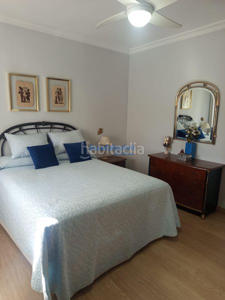 Foto b7586345-671d-41dc-bc58-fd9ac316be37. Casa adossada amb aparcament a Condequinto Montequinto