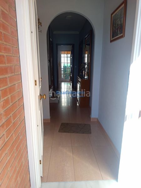 Foto bc325af4-6c26-43e0-a328-ea750005314f. Casa adossada amb aparcament a Condequinto Montequinto