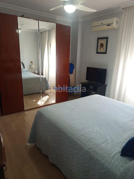 Foto ed28b49e-fb67-4a40-8817-a6aa6cd69618. Casa adossada amb aparcament a Condequinto Montequinto