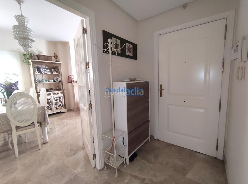 Foto 42ca56b6-ade9-4376-99a5-30860669ffd1. Casa amb piscina a Aljamar Tomares