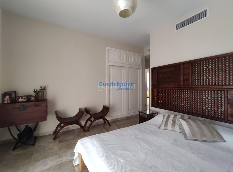 Foto 840e6d37-b200-4d87-9778-33a07f692d20. Casa amb piscina a Aljamar Tomares