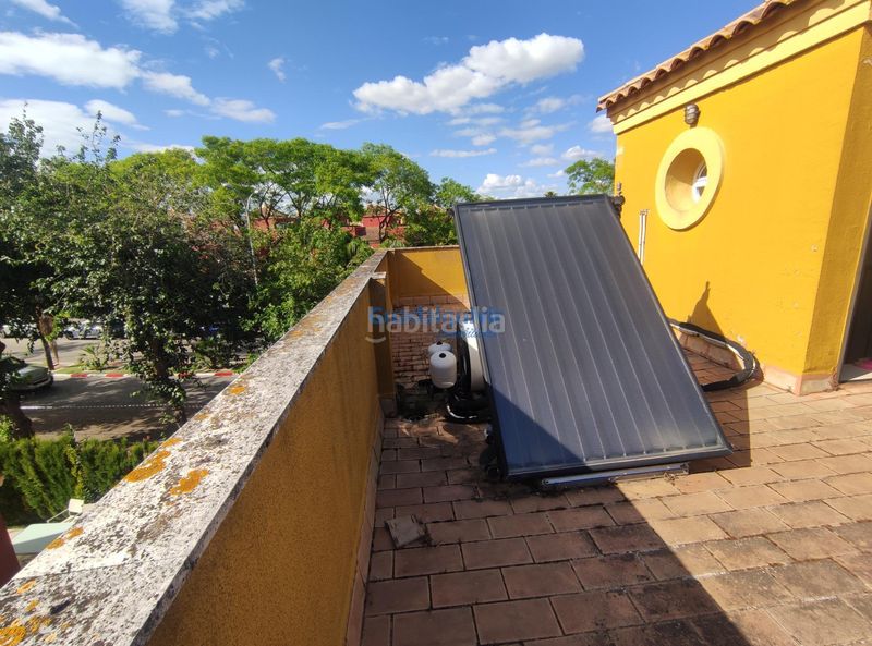 Foto e0f421ab-8372-4aef-b27c-c64403a7d5e5. Casa amb piscina a Aljamar Tomares