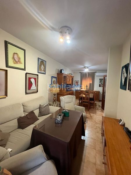 Foto 63c5d041-be99-434e-bad9-7b8843ab5ae9. Casa adossada a Condequinto Montequinto