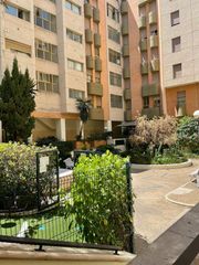 Alquiler Piso en La Buhaira. Gran piso de 3 dormitorios sin amueblar,con piscina, proximo a e