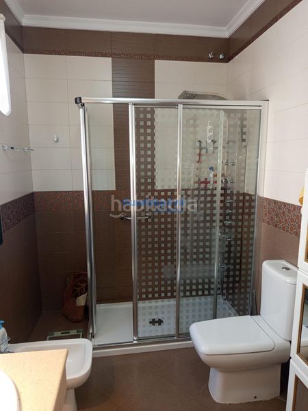 Foto b8fc1ba6-b9c3-4b0f-aa0c-d6f6cb852de7. Xalet amb aparcament piscina a cerros de Montequinto Montequinto