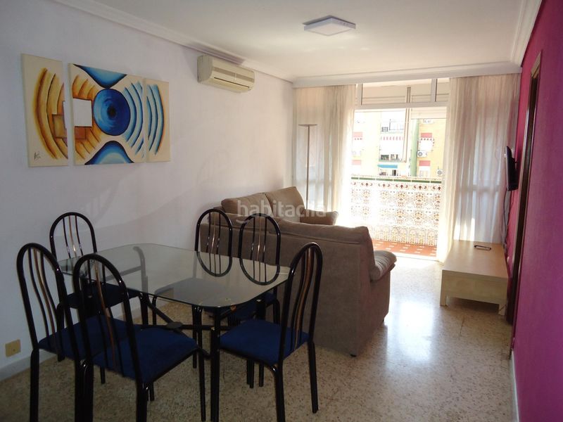 Foto eb69a39d-1ee8-4d5c-bc52-8c37dfabb890. Pis a Centro Montequinto