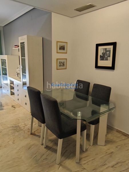 Foto bbdab5e2-fad3-4129-bef4-9d35222b4c05. Lloguer pis amb aparcament a Triana Oeste Sevilla