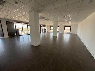 Miete Büro in San Jerónimo - La Bachillera. Espectacular oficina de 150 m  en san jeronimo