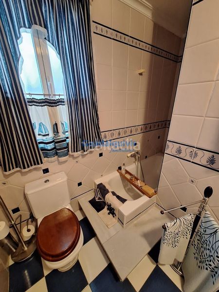 Foto 00b057bb-969d-45fc-8fa0-c3d9b9d564a4. Casa a Brenes