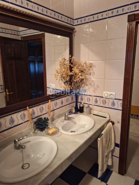 Foto 898171a2-b576-41b1-b445-d9d30f057624. Casa a Brenes
