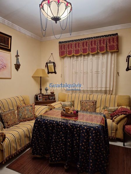 Foto f2699c78-e797-445f-adab-35ddc2a43294. Casa a Brenes