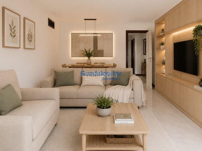 Foto 7a9ae185-5639-4f60-a8cd-8f4abea58407. Piso  junto al edificio viapol de 3 dormitorios con garaje. en Sevilla