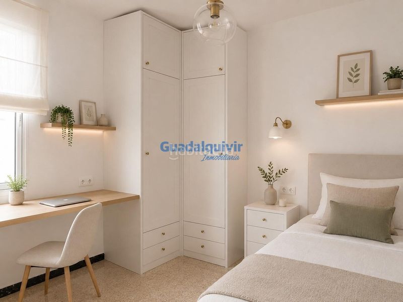 Foto ee46db6d-419f-410d-8854-95d4ec021490. Piso  junto al edificio viapol de 3 dormitorios con garaje. en Sevilla