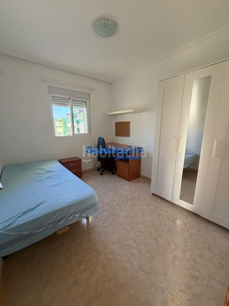 Foto d1b7bceb-8a43-4cc5-bfc8-b490f34f234a. Pis a Centro Montequinto